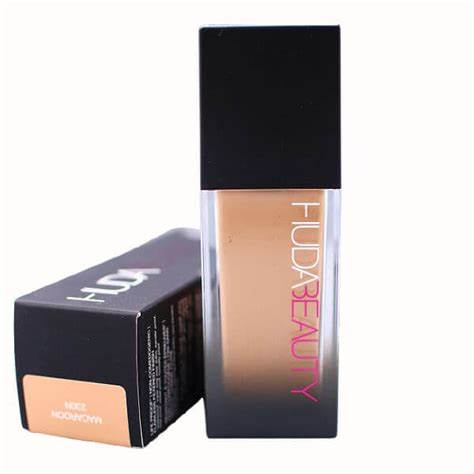 Huda Beauty Faux Filter Foundation